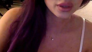 Free live sex chat with Busty purple head asian cam model