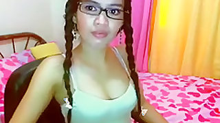 sexy asian girl on webcam