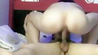 Asian asshole sneakily captures his moaning gf going nuts from getting fucked