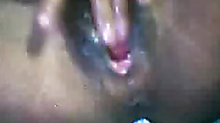 FILIPINA GIRL SHOWING HER BOOBS AND PUSSY AND ASSHOLE ON CAM
